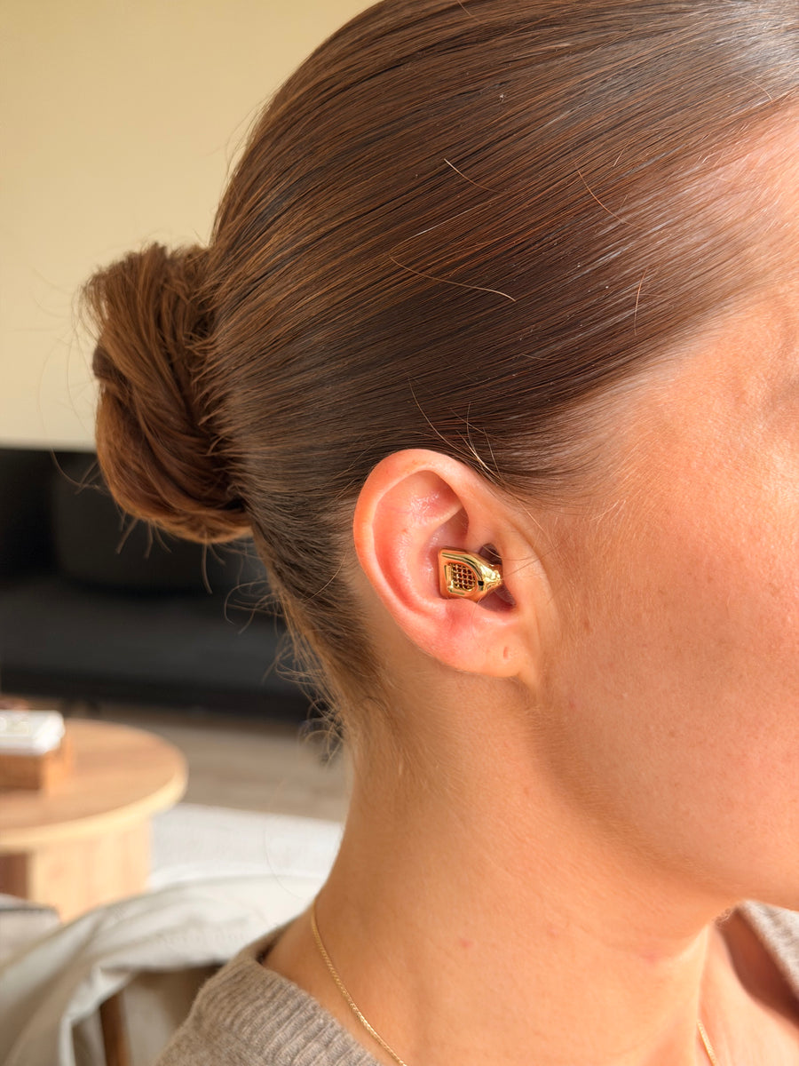 MUSED earplugs worn by a customer